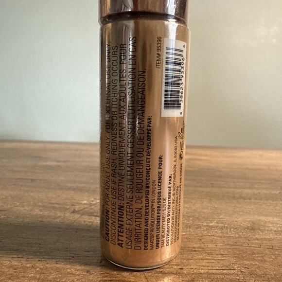 Makeup Revolution Liquid Highlighter Euphoric GOLD …0.61 Fl Oz New/Sealed - Picture 2 of 3